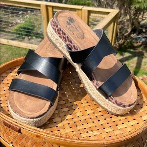 Jellypop Black Three-Strap Espadrille Slide Sandals